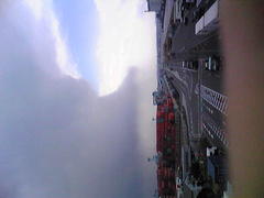 おかしな雲が突如出現し、雨が降ったら、横須賀の放射線量が上昇。