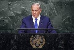 イスラエル首相 国連総会で４４秒無言でにらむ 